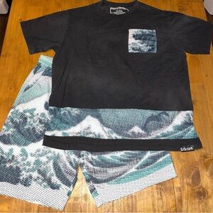 Pink+Dolphin Pink Dolphin tshirt shorts set XXL tshirt Medium shorts